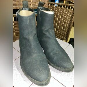 Size 6 Faux Black Suede Flat Ankle Boots